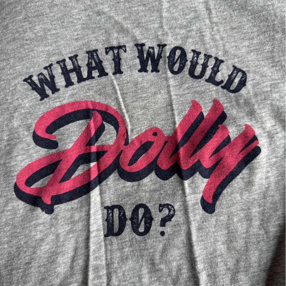 Draper James What Would Dolly Do? T-shirt